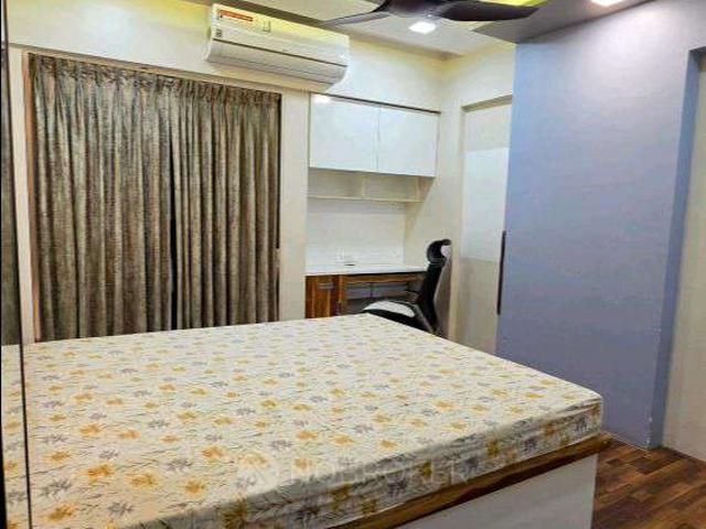 2 BHK Flat In Yash Twin Towers for Rent In Baner