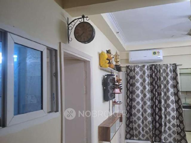 2 BHK Flat In 14th Avenue Phase 2 for Rent In Gaur City 2