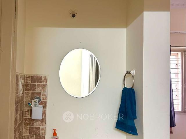 2 BHK Flat In 1598 for Rent In 26th Main Road