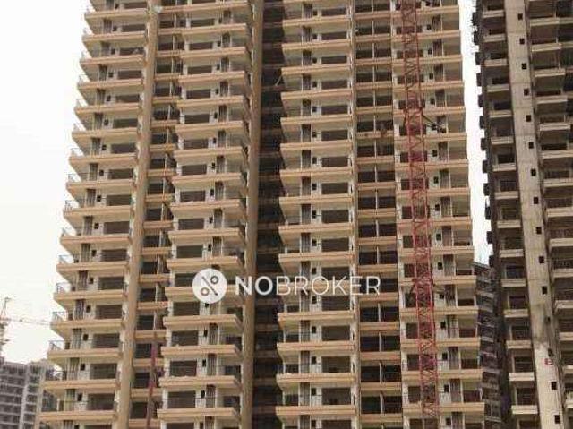 2 BHK Flat In 16th Parkview Gaur Yamuna City for Rent In Sector 19
