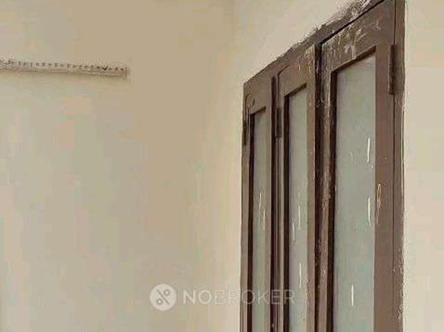 2 BHK Flat In Suraj Arcade for Rent In Suraj Arcade Apartments