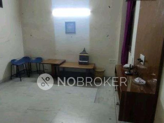 2 BHK Flat In 61 New Manglapuri For Sale In Sultanpur