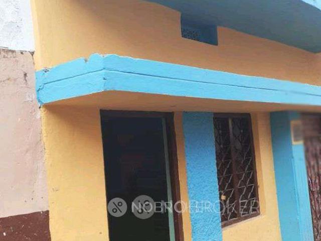 2 BHK House For Sale In 4a, 9 44a84a, Near Zeeshan Kirana &