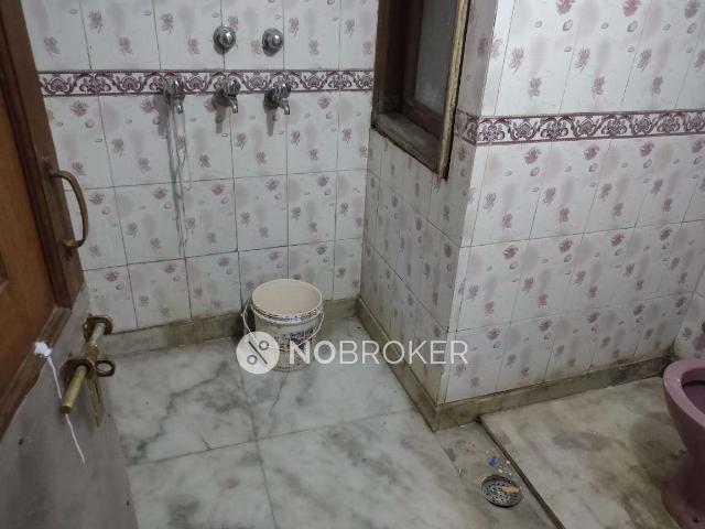2 BHK House For Sale In Tilak Nagar