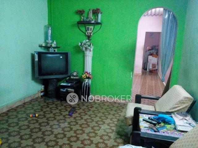 2 BHK House For Sale In Vile Parle