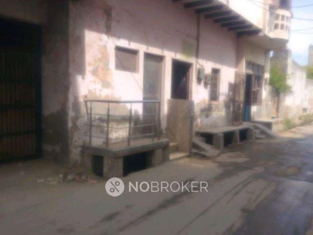 2 BHK House For Sale In Alipur