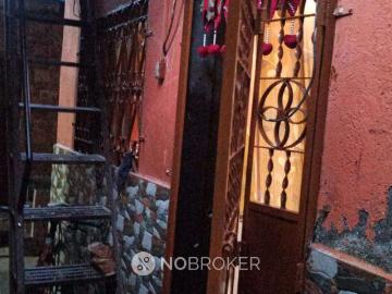 2 BHK House For Sale In Andheri East