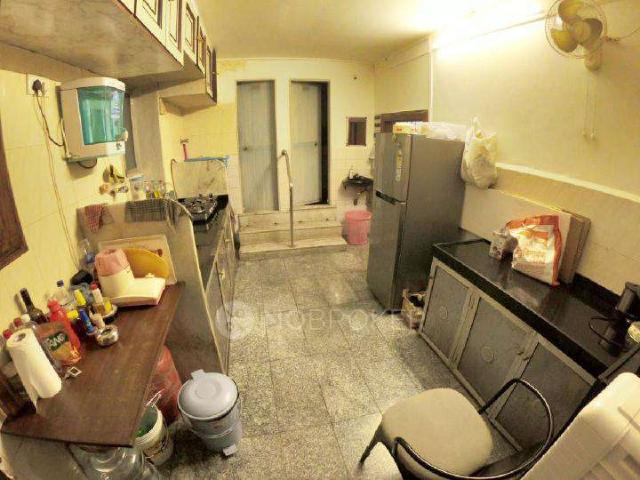 2 BHK House For Sale In Bandra West