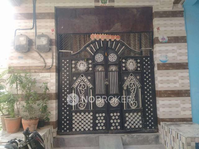2 BHK House For Sale In Begum Pur