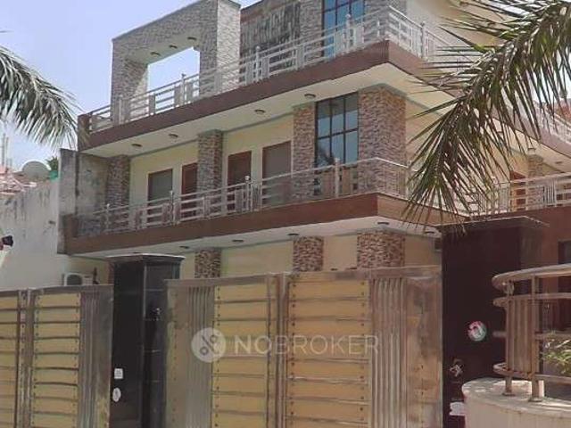 2 BHK House For Sale In H9jc+4g2, Hoshiyarpur, Block F, Sec