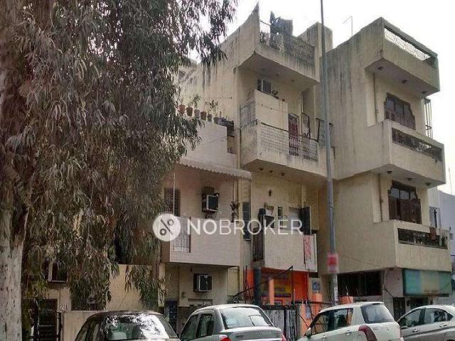 2 BHK House For Sale In Janakpuri