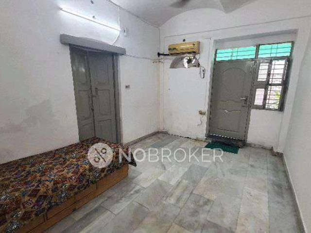 2 BHK House For Sale In Kamla Nagar