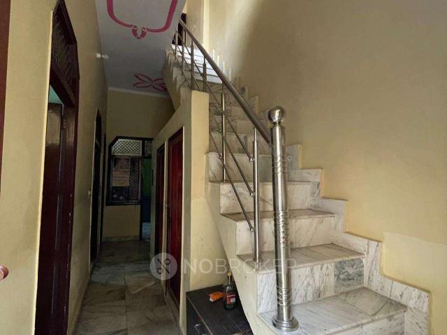 2 BHK House For Sale In Kadipur