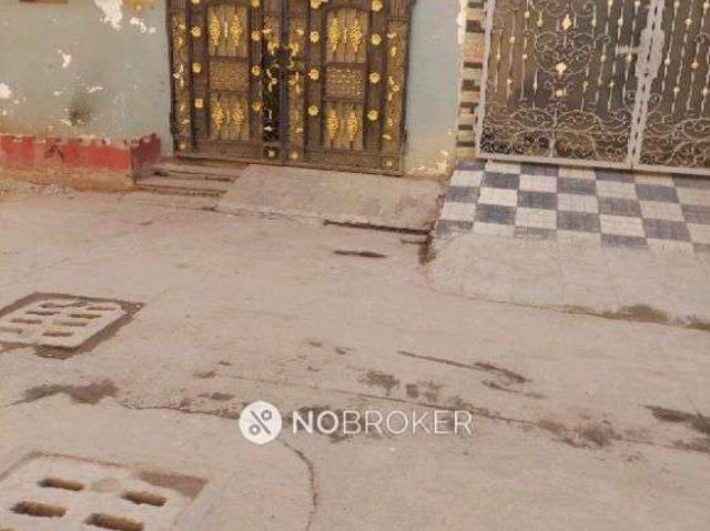 2 BHK House For Sale In Langar Houz
