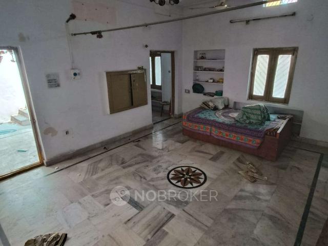 2 BHK House For Sale In Lal Darwaza