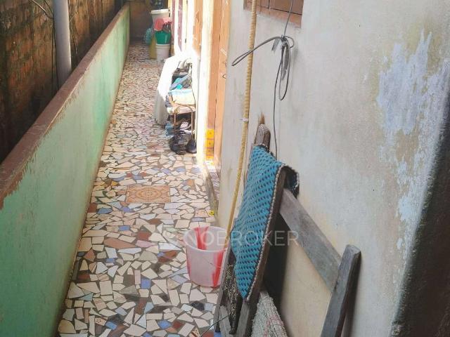2 BHK House For Sale In Mandaveli