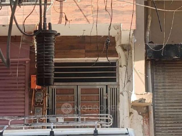 2 BHK House For Sale In Mahipalpur