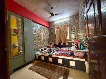2 BHK House For Sale In Masandevi Building, Versova Bus Sto