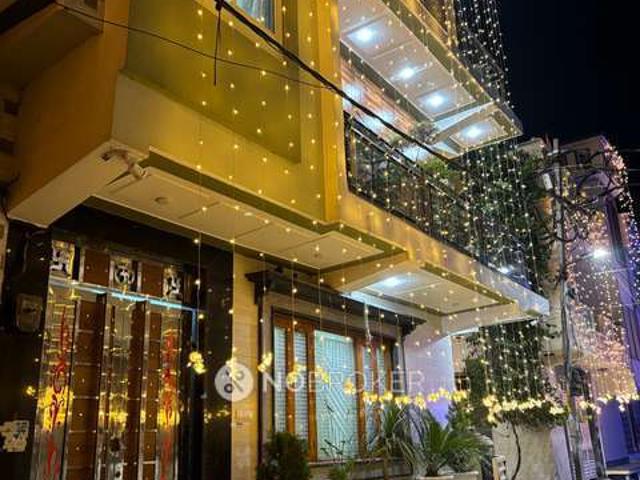2 BHK House For Sale In Q6gq+9j8, Elaichipur, Ghaziabad, Harampur, Uttar Pradesh 201103, India
