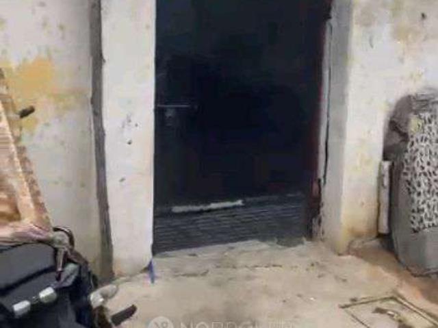 2 BHK House For Sale In Road, No 8