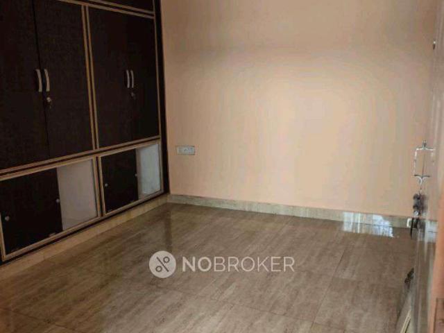 2 BHK House For Sale In Shakarpur Khas