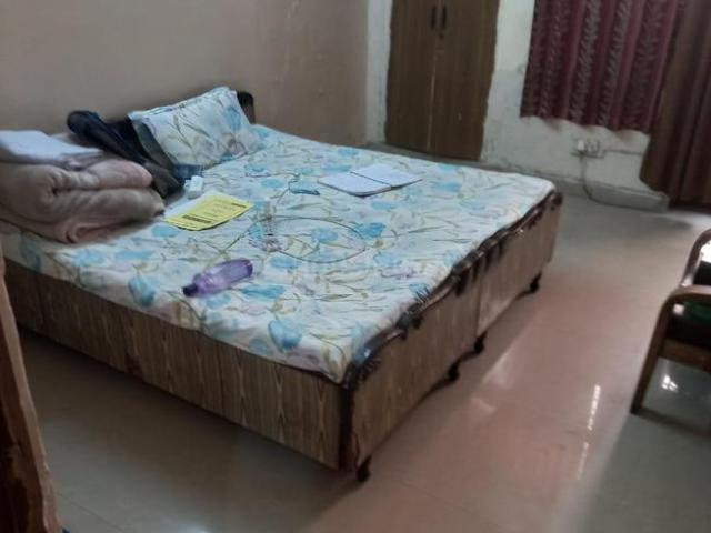 2 BHK Independent Builder Floor in Mukherjee Nagar for rent New Delhi. The reference number is 18568954