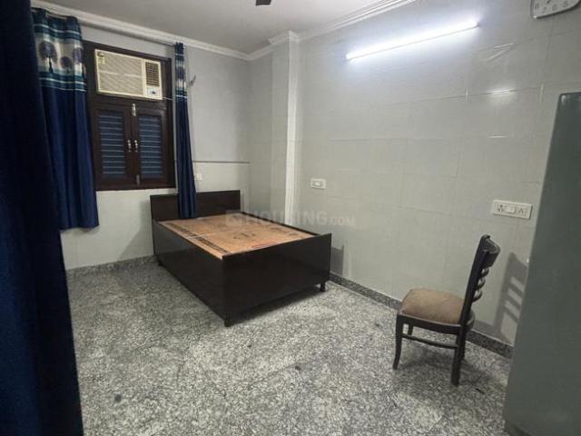 2 BHK Independent Builder Floor in Mukherjee Nagar for rent New Delhi. The reference number is 19818858