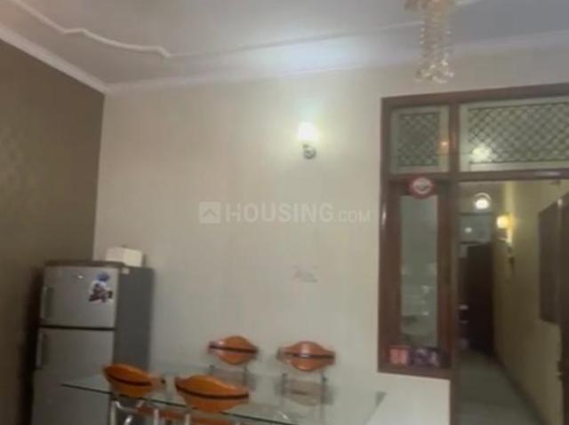 2 BHK Independent Builder Floor in Mukherjee Nagar for rent New Delhi. The reference number is 21071171