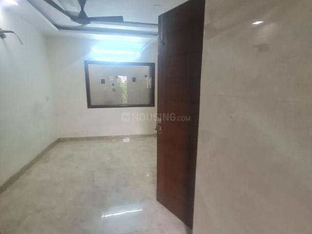 2 BHK Independent Builder Floor in Mukherjee Nagar for rent New Delhi. The reference number is 21359219
