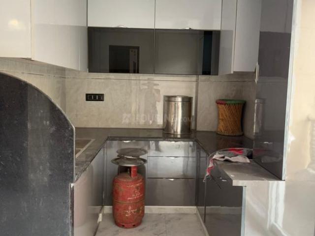 2 BHK Independent Builder Floor in Mukherjee Nagar for resale New Delhi. The reference number is 16748221