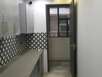 2 BHK Independent Builder Floor in Mukherjee Nagar for resale New Delhi. The reference number is 19638855