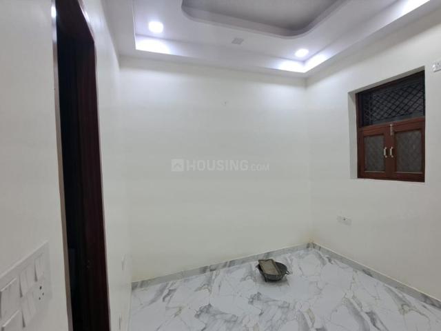 2 BHK Independent Builder Floor in Mahavir Enclave for rent New Delhi. The reference number is 20774191