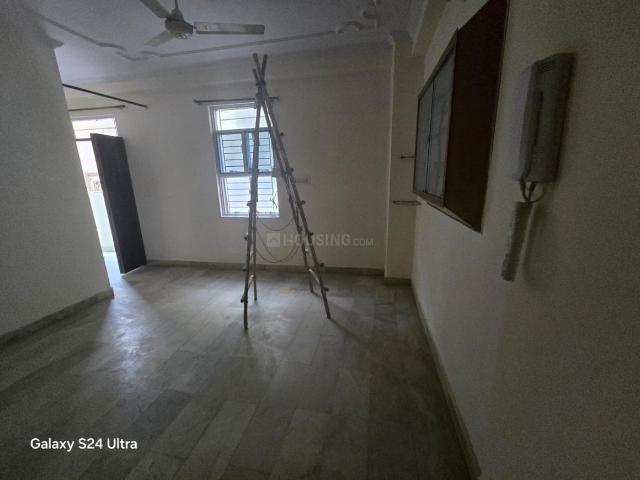 2 BHK Independent Builder Floor in Mahavir Enclave for rent New Delhi. The reference number is 20242196