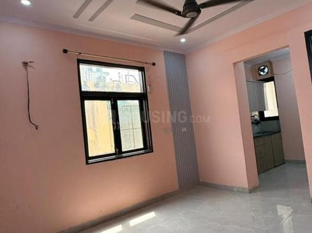 2 BHK Independent Builder Floor in Mahavir Enclave for rent New Delhi. The reference number is 20244686