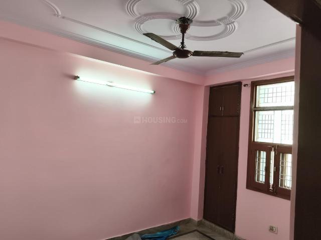 2 BHK Independent Builder Floor in Mahavir Enclave for rent New Delhi. The reference number is 21011930