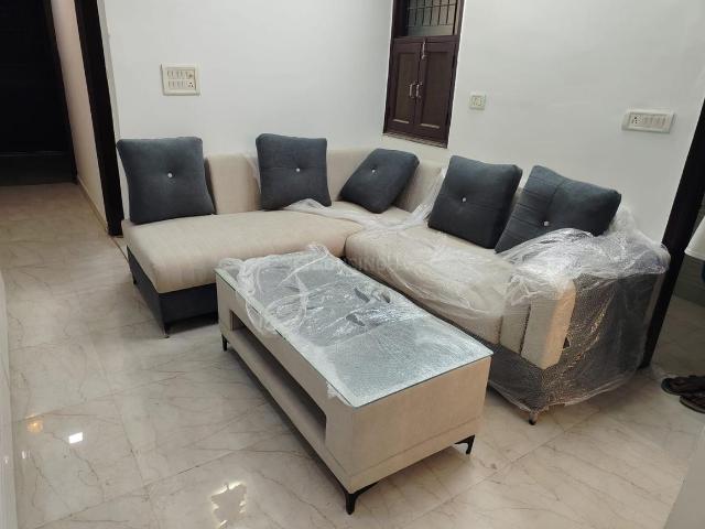 2 BHK Independent Builder Floor in Mahavir Enclave for rent New Delhi. The reference number is 21232961