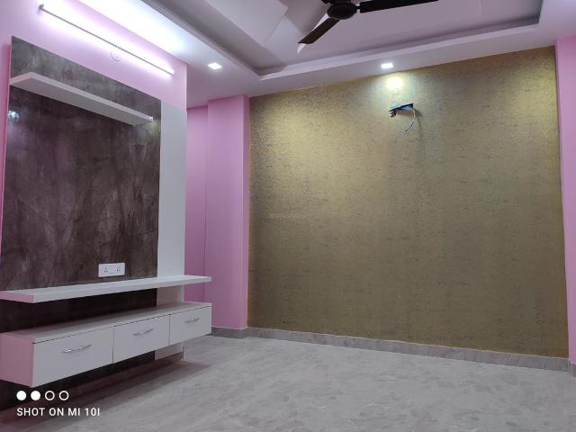 2 BHK Independent Builder Floor in Mahavir Enclave for resale New Delhi. The reference number is 8047140