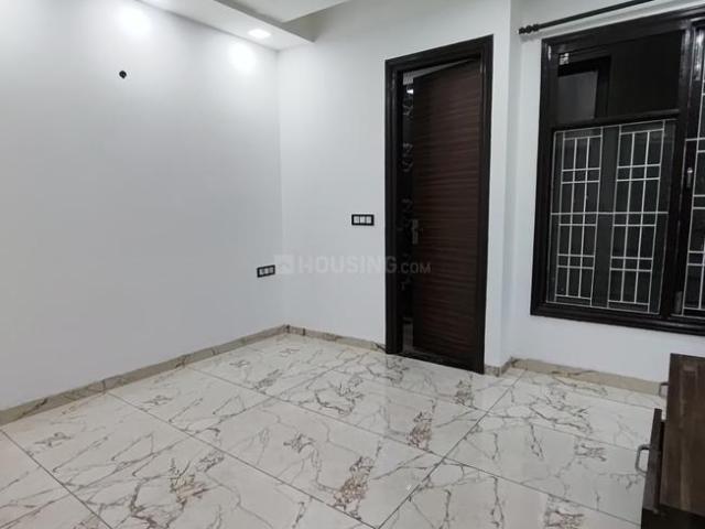 2 BHK Independent Builder Floor in Mahavir Enclave for resale New Delhi. The reference number is 18924306