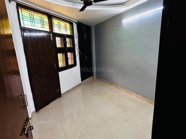 2 BHK Independent Builder Floor in Mahavir Enclave for resale New Delhi. The reference number is 19979195