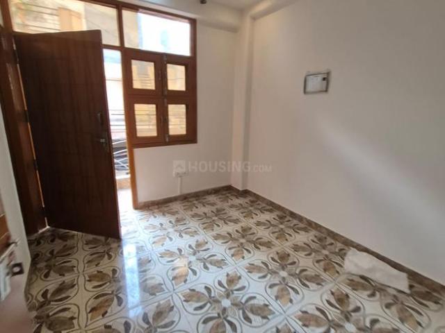 2 BHK Independent Builder Floor in Mahavir Enclave for resale New Delhi. The reference number is 20044893