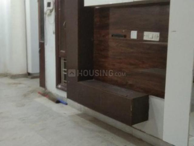 2 BHK Independent Builder Floor in Mahavir Enclave for resale New Delhi. The reference number is 20294101