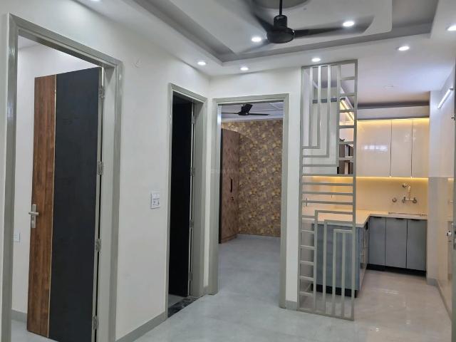 2 BHK Apartment in Mahavir Enclave for resale New Delhi. The reference number is 20388611