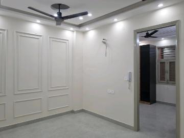 2 BHK Apartment in Mahavir Enclave for resale New Delhi. The reference number is 20389304