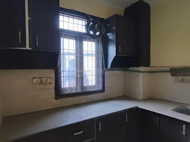 2 BHK Independent Builder Floor in Mahavir Enclave for resale New Delhi. The reference number is 20895957