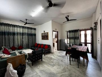 2 BHK Independent Builder Floor in Maharani Bagh for rent New Delhi. The reference number is 19928638
