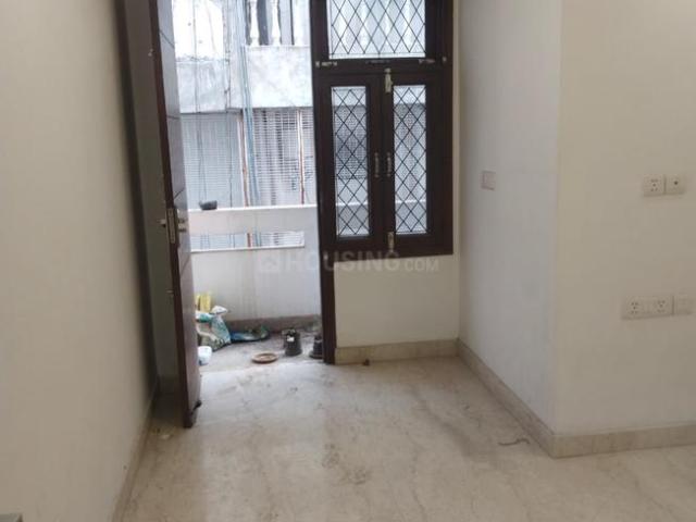 2 BHK Independent Builder Floor in Malviya Nagar for rent New Delhi. The reference number is 19990585