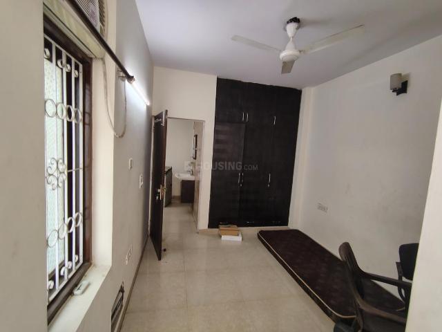 2 BHK Independent Builder Floor in Malviya Nagar for rent New Delhi. The reference number is 20810229
