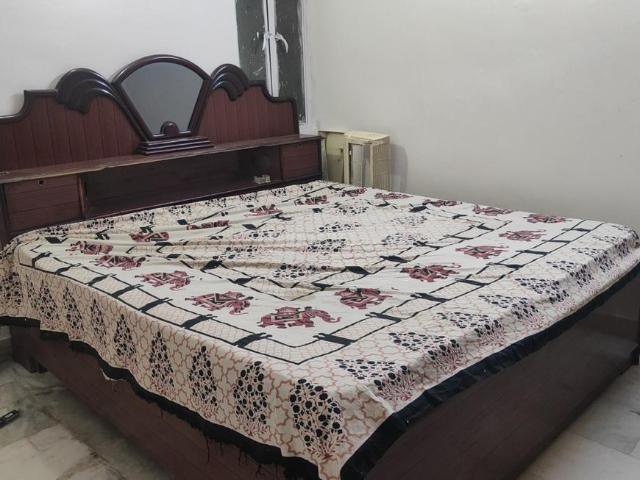 2 BHK Independent Builder Floor in Malviya Nagar for rent New Delhi. The reference number is 20936838