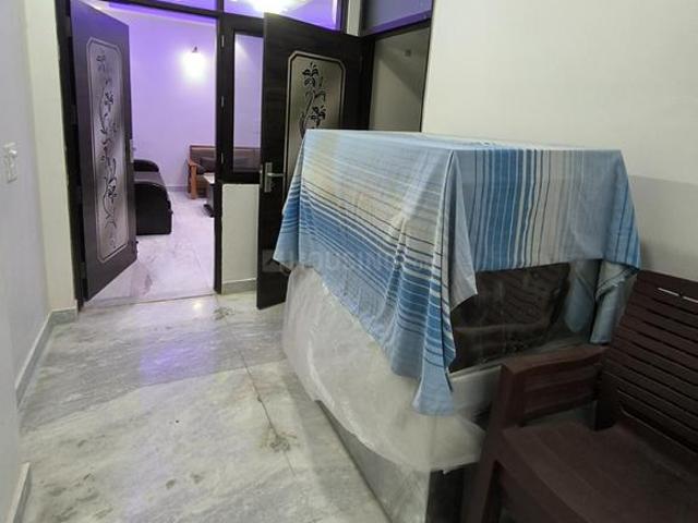 2 BHK Independent Builder Floor in Malviya Nagar for rent New Delhi. The reference number is 20992995