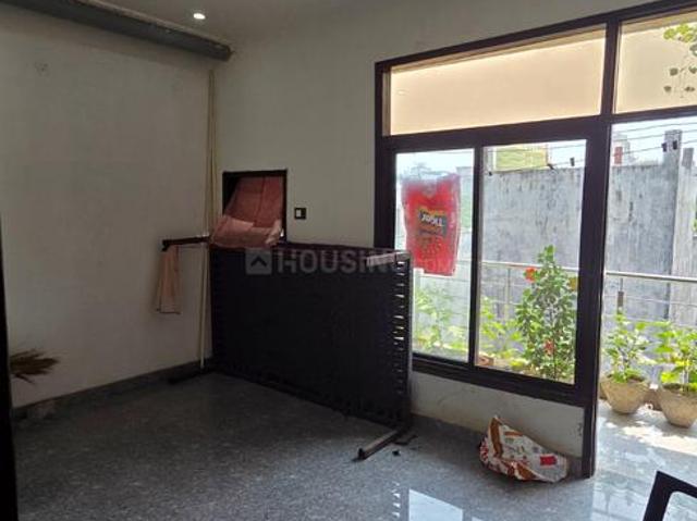 2 BHK Independent Builder Floor in Mansa Ram Park for rent New Delhi. The reference number is 20980850
